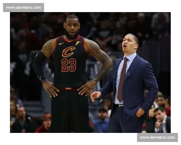 奥尼尔评历史前十引热议：詹皇第三，自己与贾巴尔落选